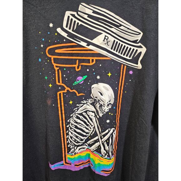 Into The AM T-Shirt Size 4XL Skeleton In A Bottle Graphic T Shirt Rainbow Festiv - Picture 3 of 11